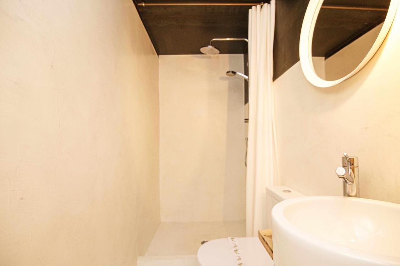 Apartamento Tr Auriga En El Barri Vell Girona Exteriör bild
